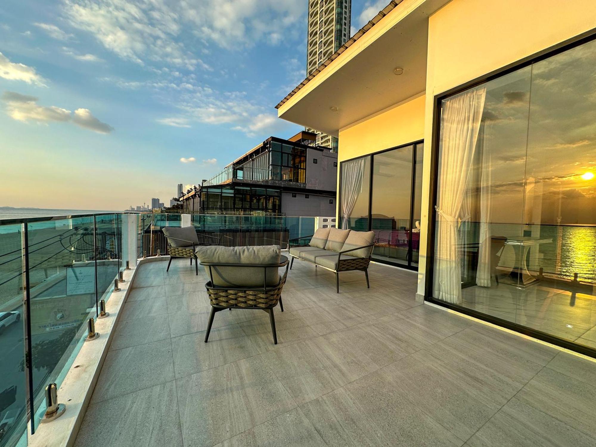 Stunning Beachfront View Luxurious Apartment 40 Jomtien pláž Exteriér fotografie
