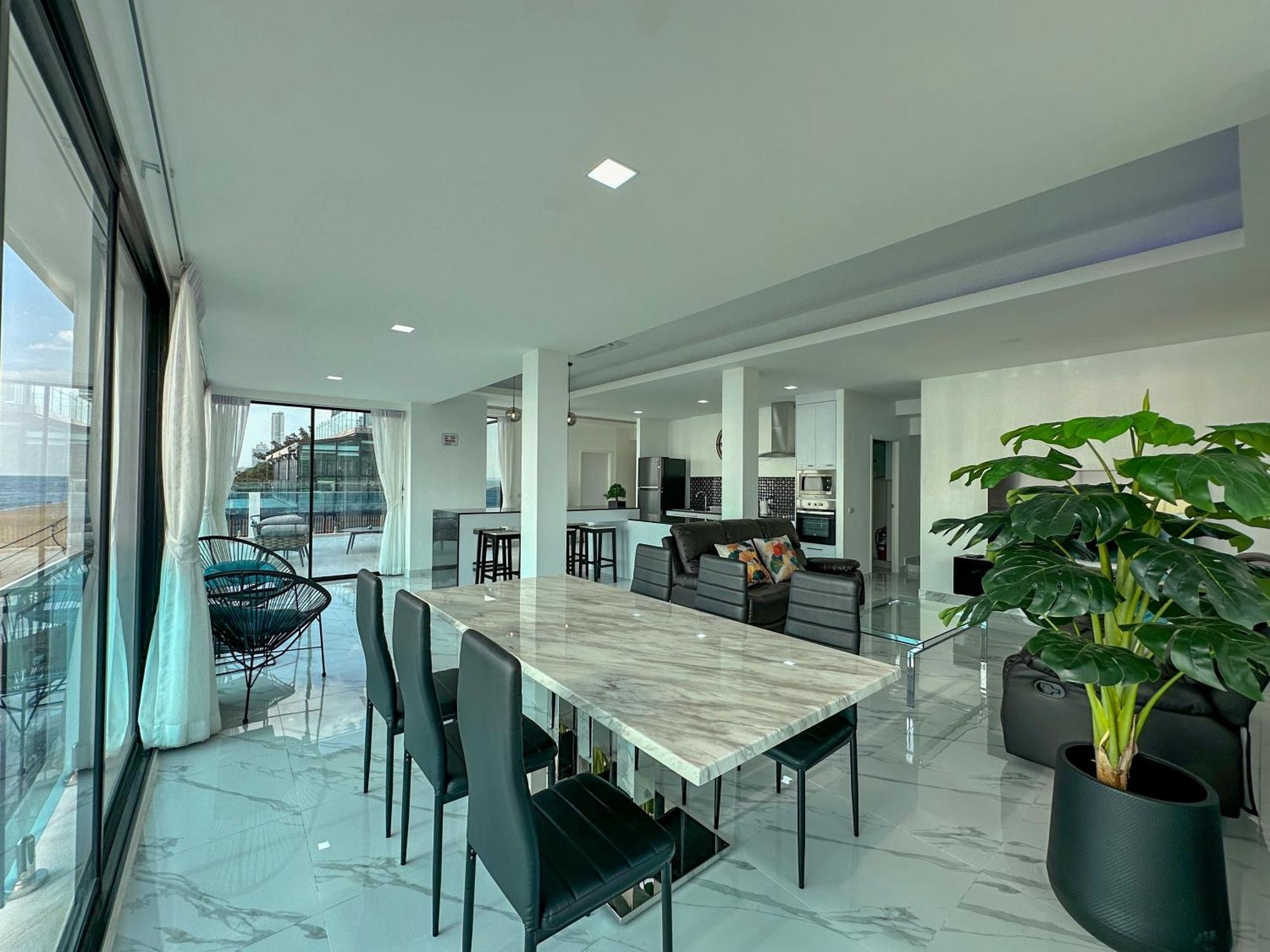 Stunning Beachfront View Luxurious Apartment 40 Jomtien pláž Exteriér fotografie